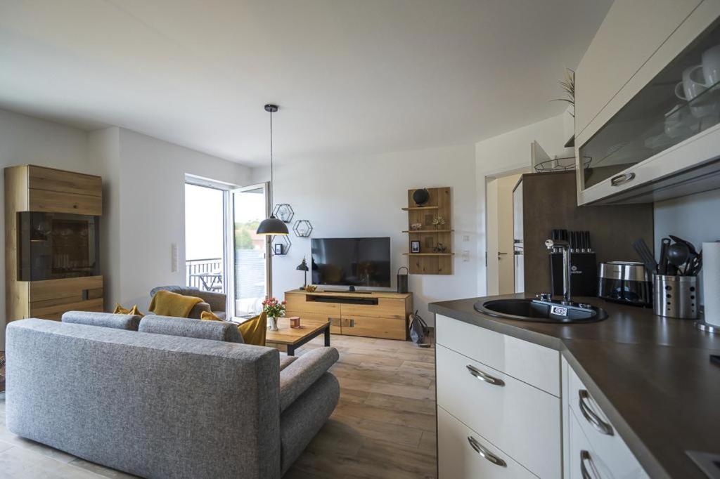 Ferienwohnung Tor Zum Meer - Neubau Mit Sauna, Fahrstuhl Und Tiefgarage Кюлунгсборн Екстер'єр фото